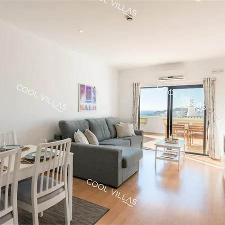 Laurent - Beachfront And Center Apartment *