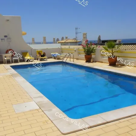 Laurent - Beachfront And Center Apartmán *